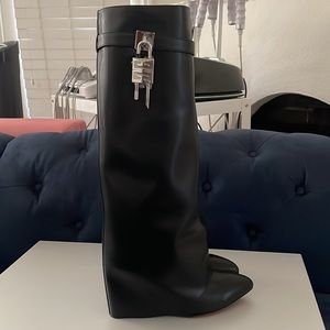 Shark Lock Boots
